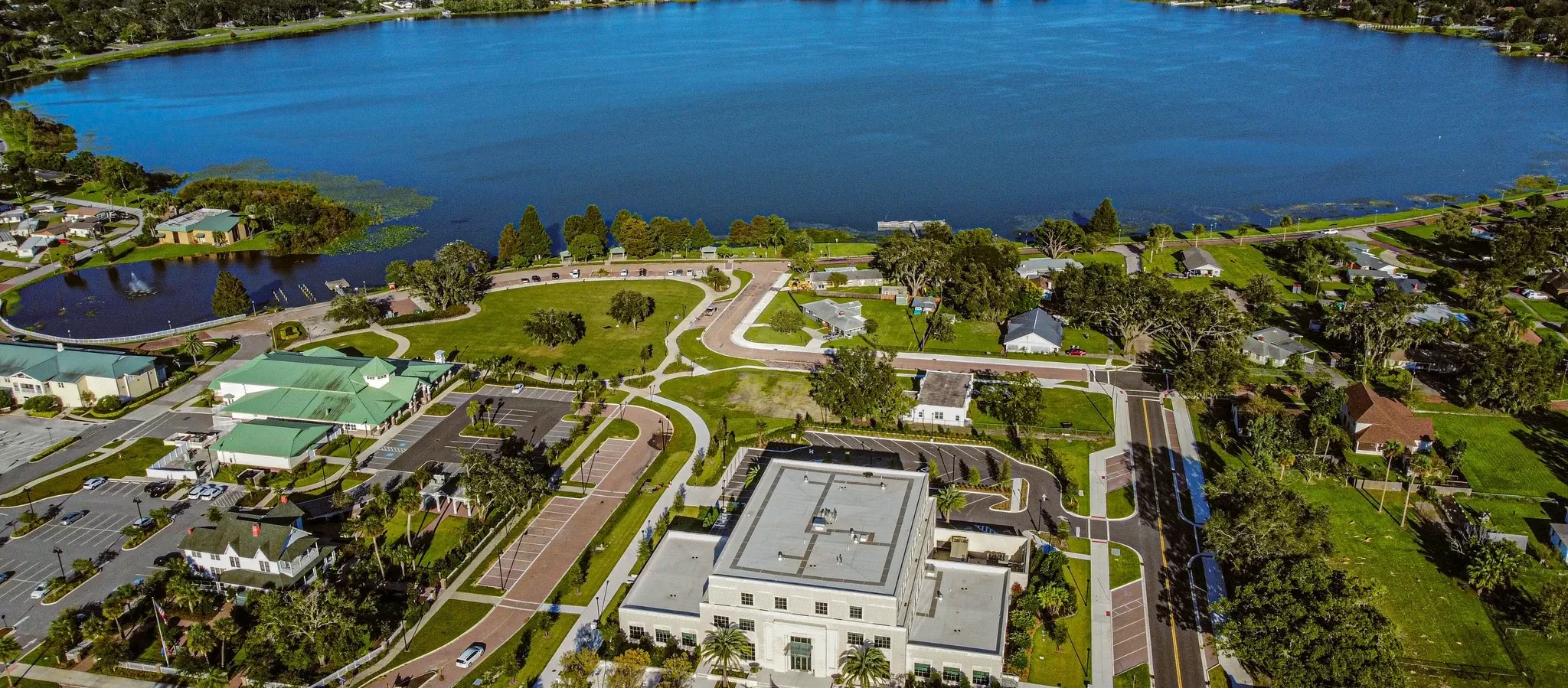 Aerial view of a scenic area in Ocoee, showcasing the community and surrounding nature, representing the importance of maintaining a pest-free environment for local homes and properties.